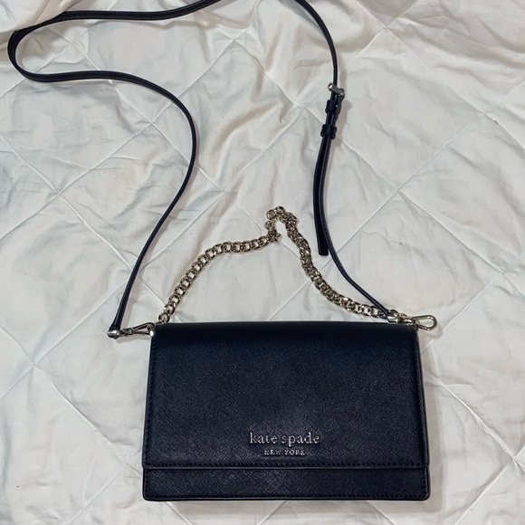 Like new Kate Spade Cameron Convertible Crossbody - Picture 2 of 16